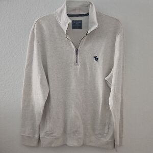 Abercrombie & Fitch Gray Zip Up Sweater with Classic Design